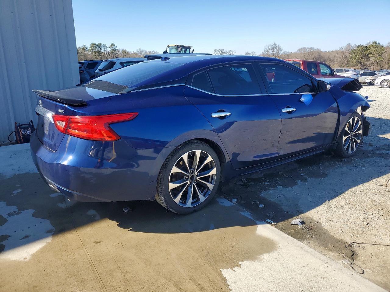 2016 Nissan Maxima 3.5S - Фото 3