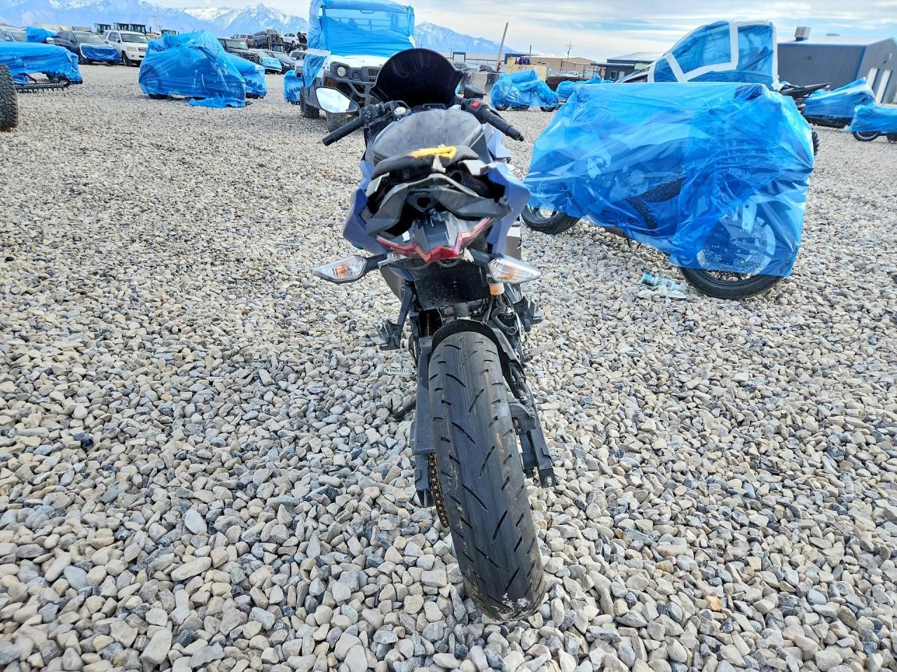2022 Kawasaki Ex400 - Фото 4