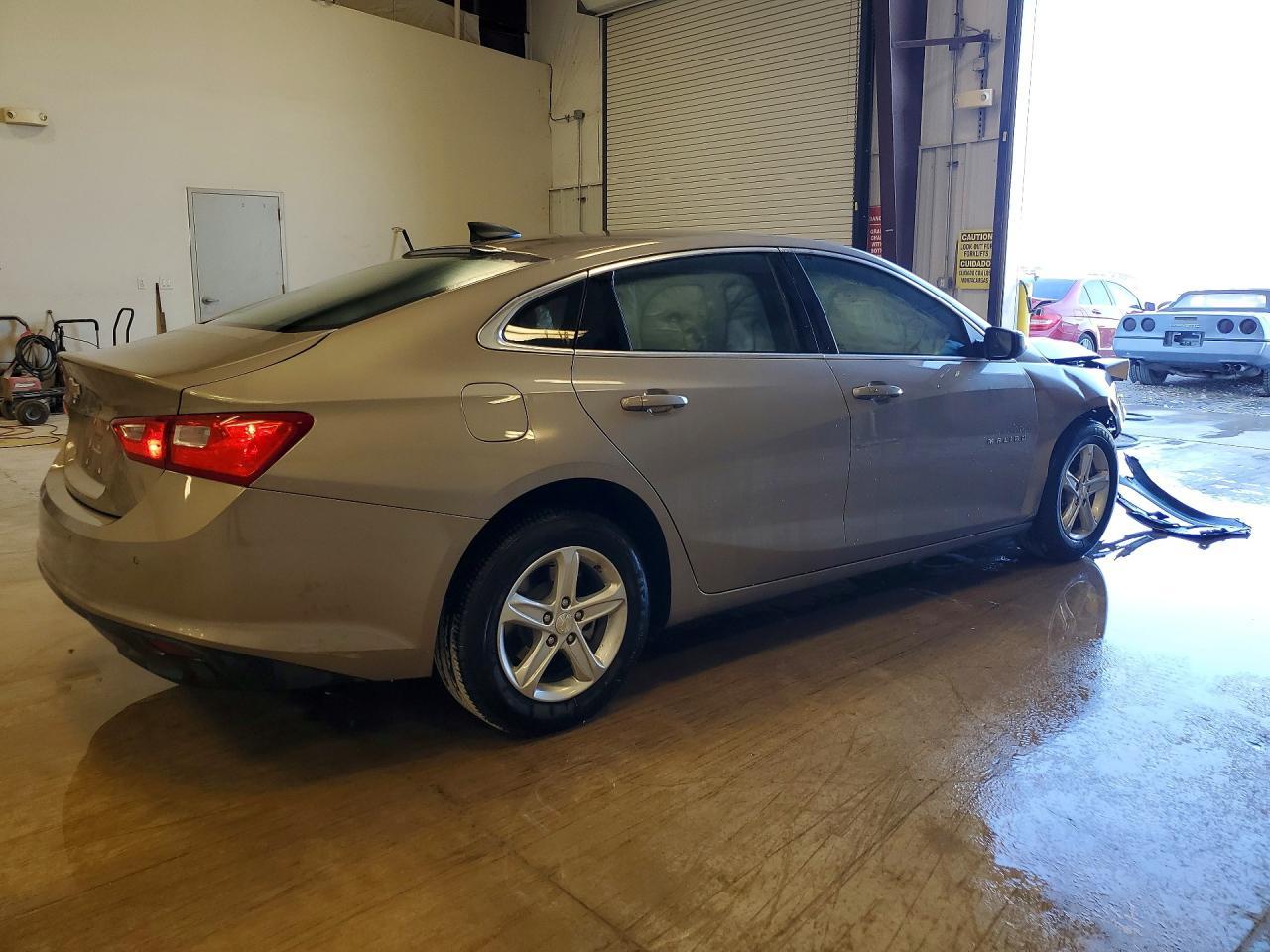 2025 Chevrolet Malibu Ls - Фото 3
