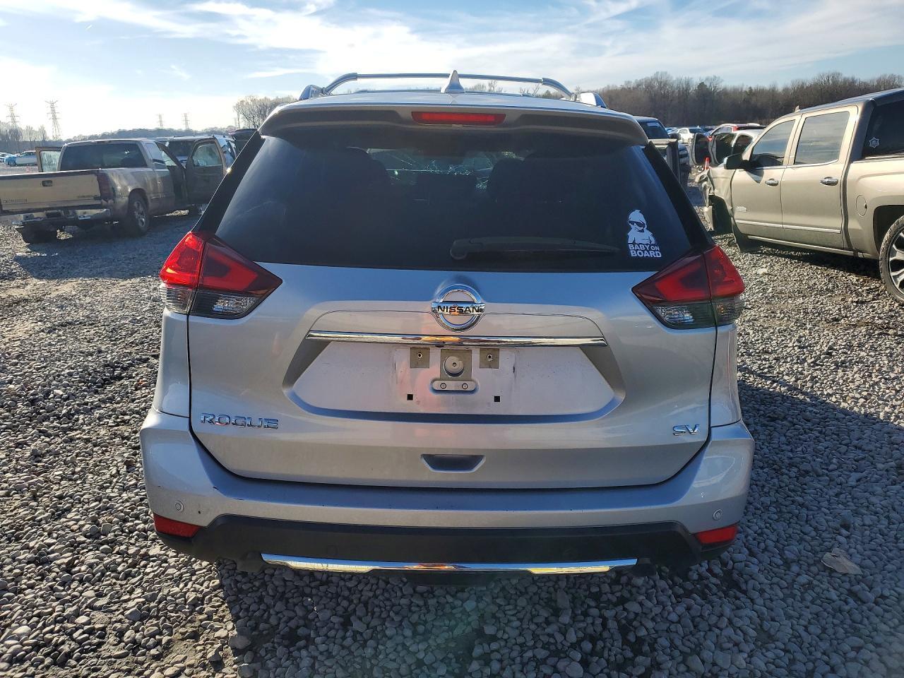 2020 Nissan Rogue Sv - Фото 6
