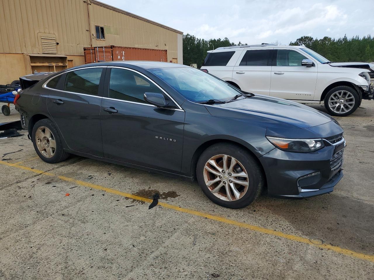 2018 Chevrolet Malibu Lt - Image 4