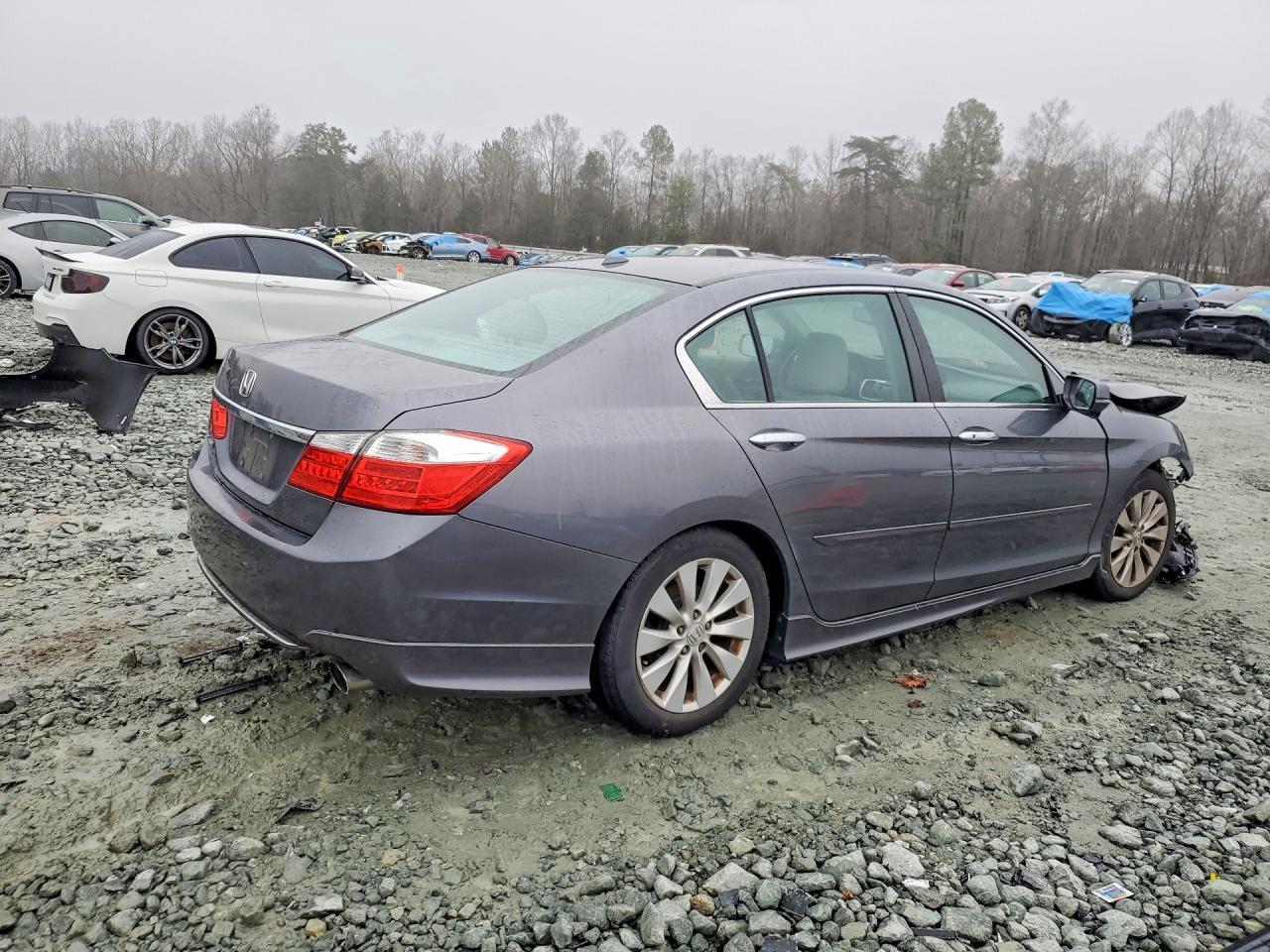 2013 Honda Accord - Image 3
