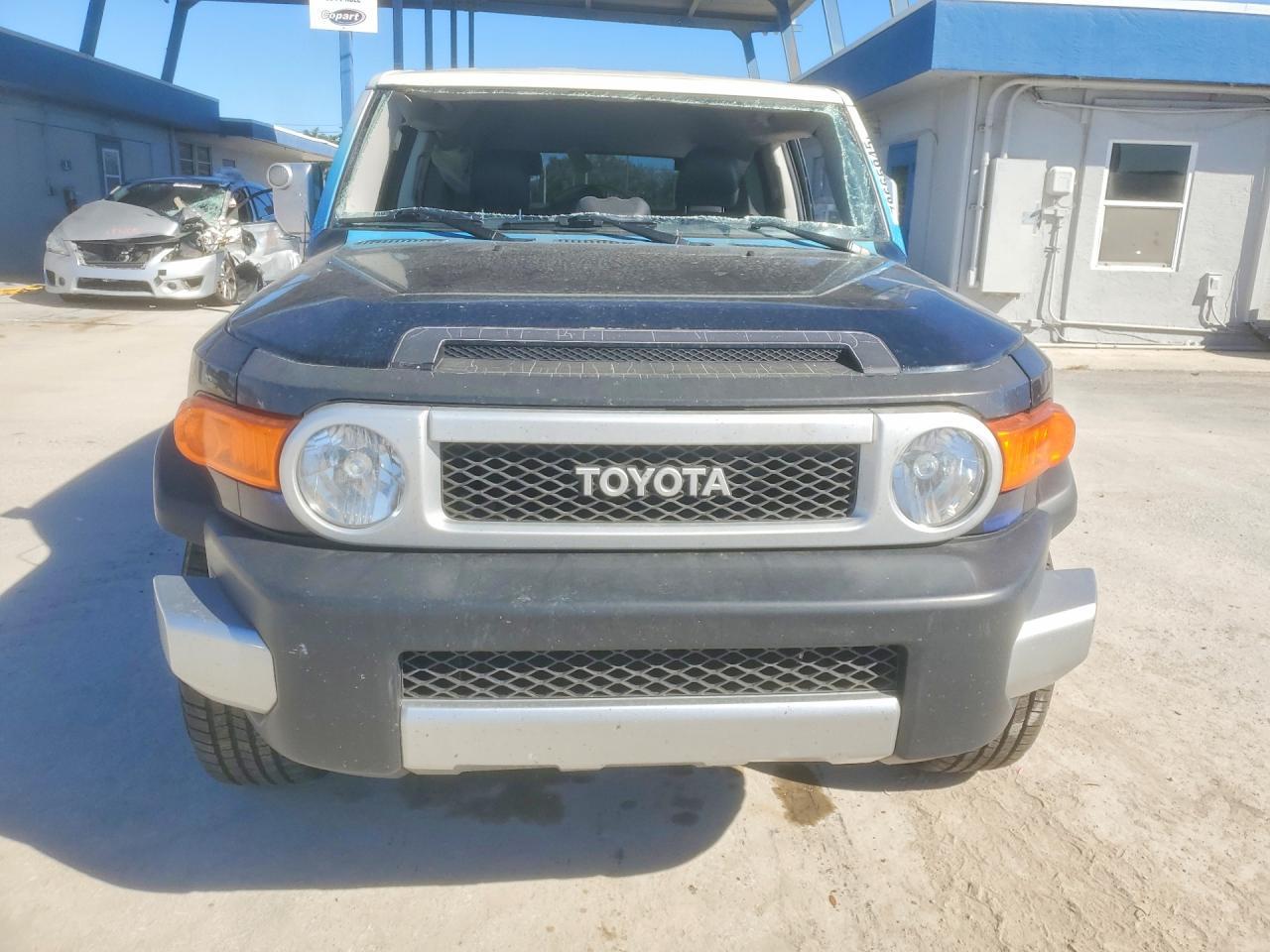 2010 Toyota Fj Cruiser Base - Фото 5