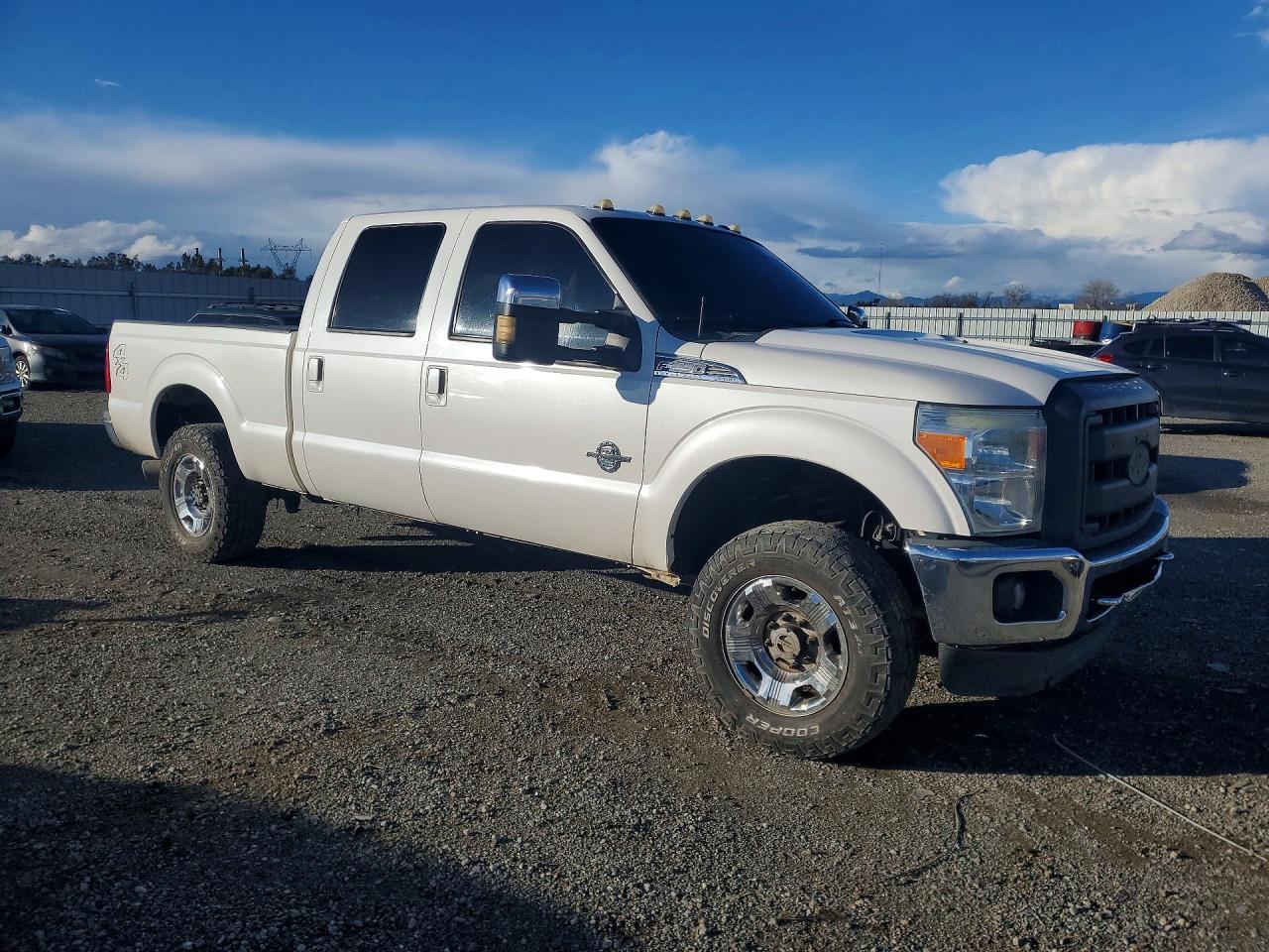 2015 Ford F250 Super Duty - Image 4