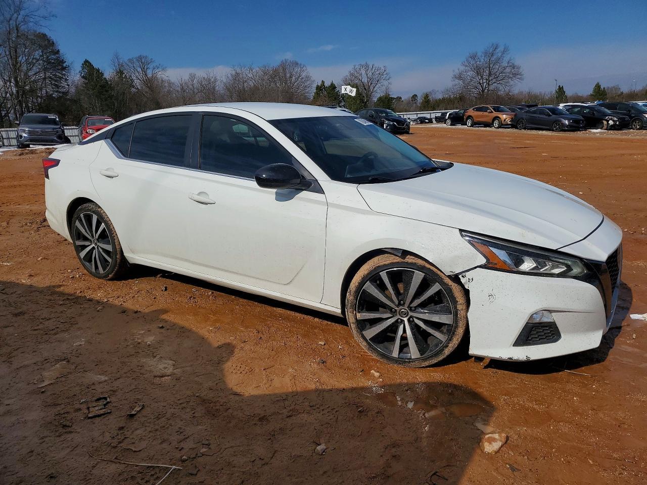 2019 Nissan Altima Sr - Image 4