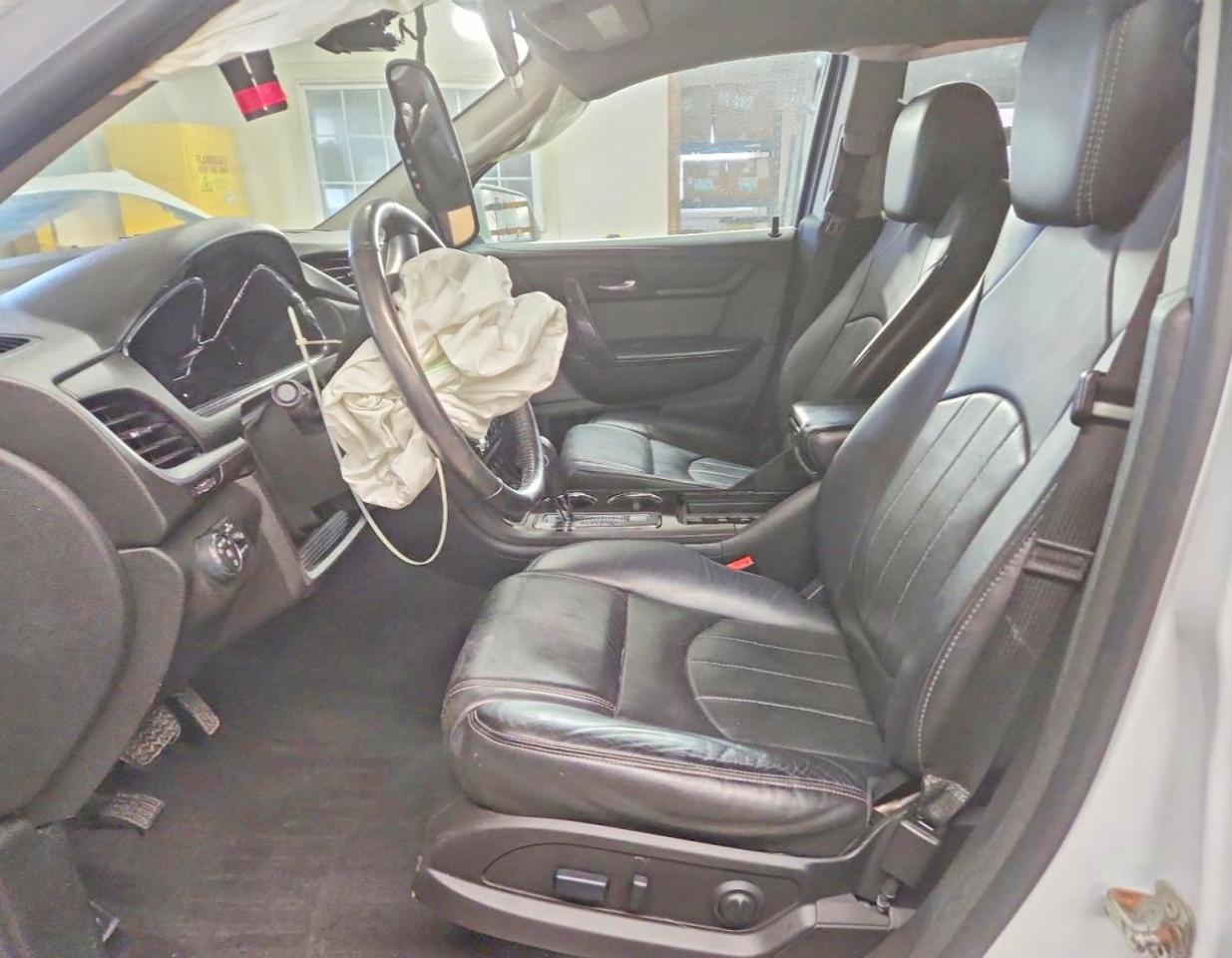 2017 Chevrolet Traverse Premier - Image 7