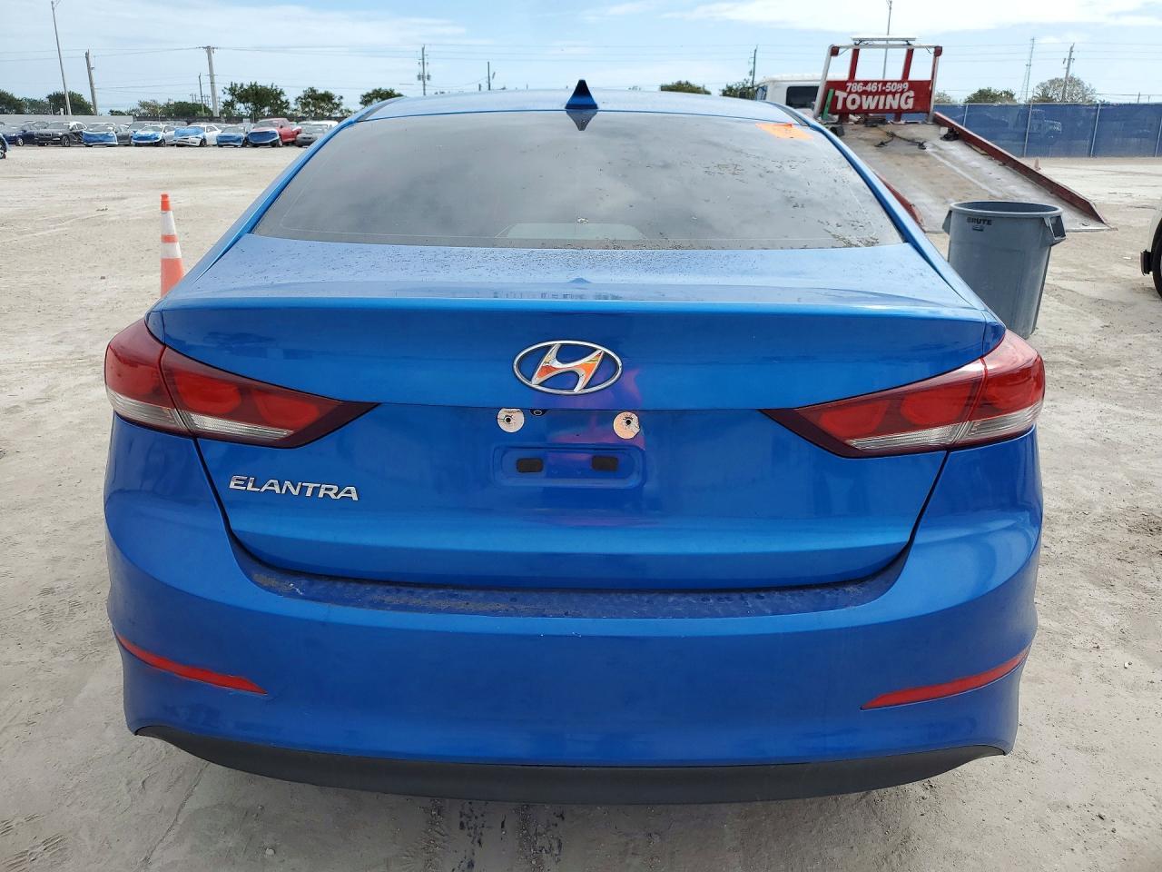 2017 Hyundai Elantra Se - Фото 6