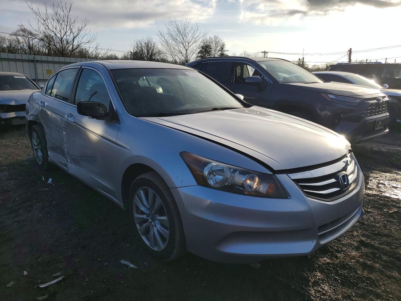 2011 Honda Accord Ex - Image 4