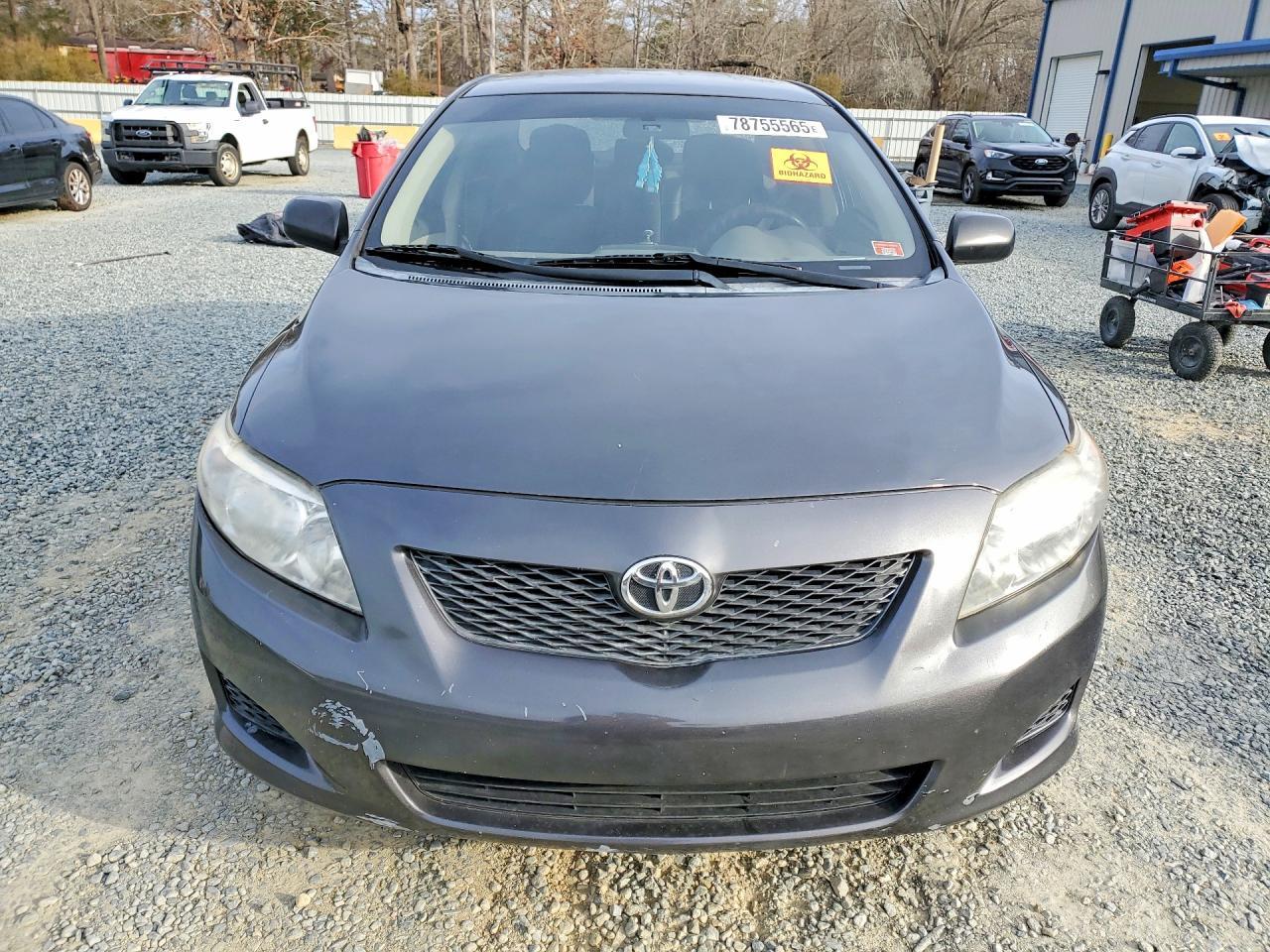 2010 Toyota Corolla Base - Фото 5