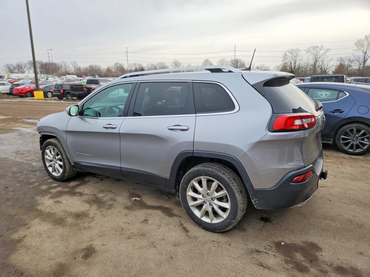 2016 Jeep Cherokee Limited - Фото 2