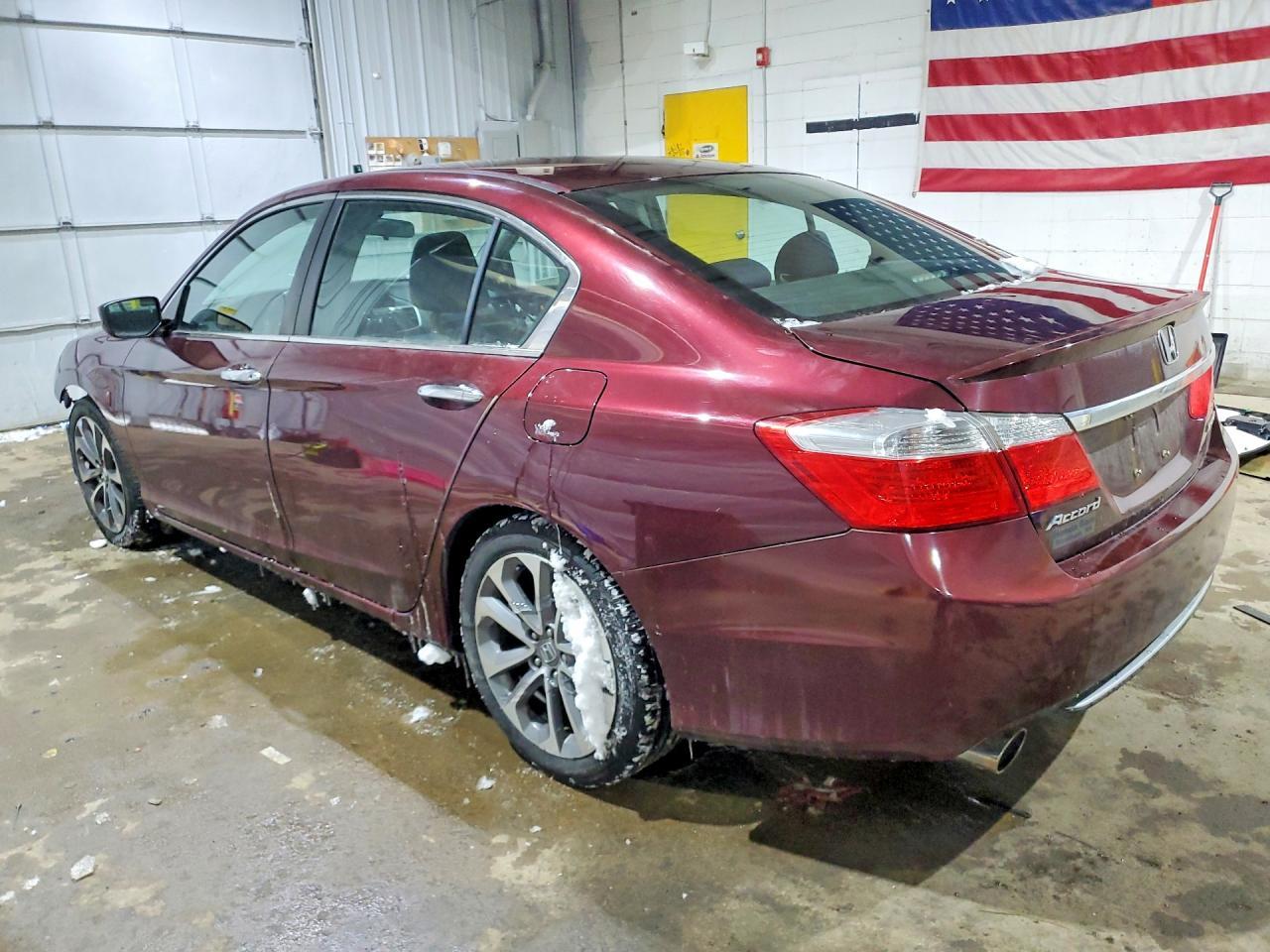 2015 Honda Accord Sport - Фото 2