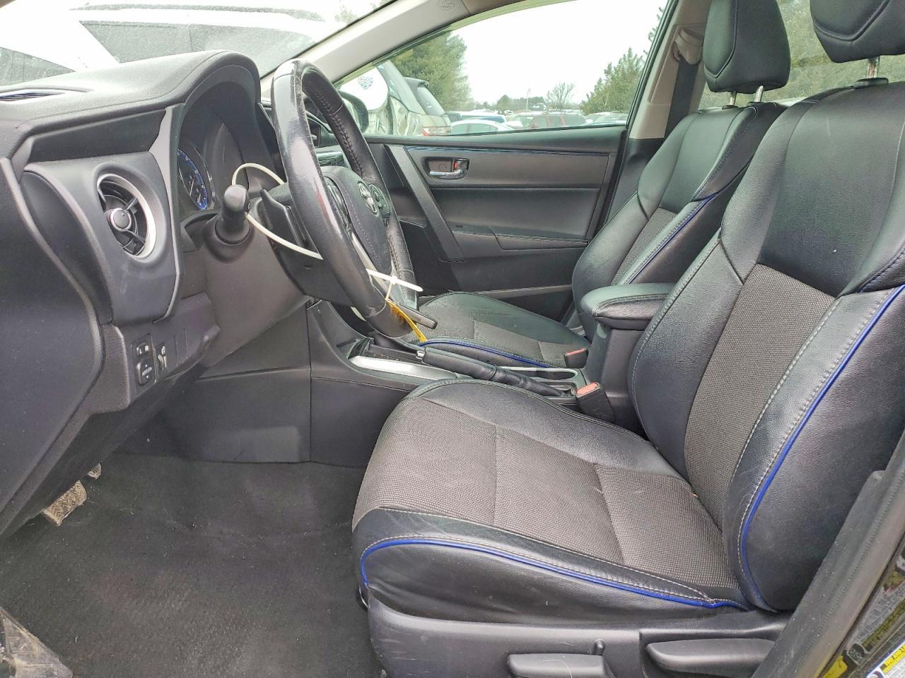 2017 Toyota Corolla L - Фото 7