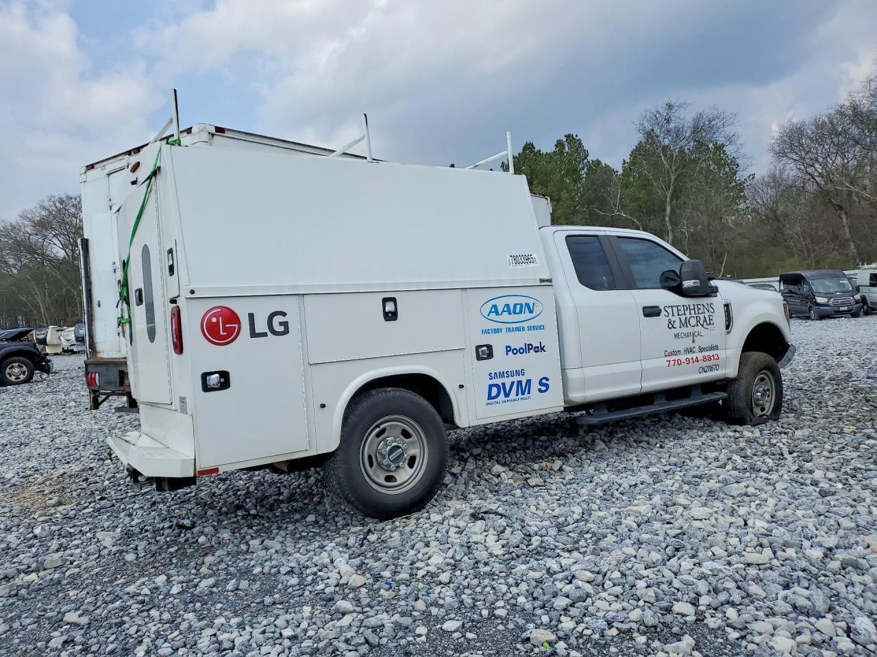 2018 Ford F350 Super Duty Utility / Service Truck - Фото 3