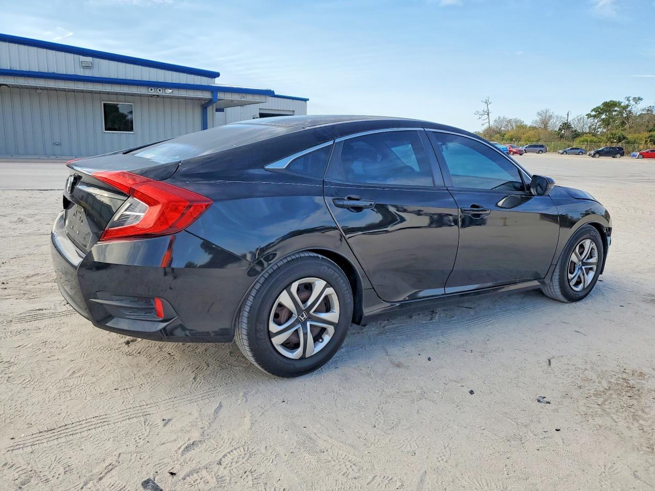2017 Honda Civic Lx - Фото 3