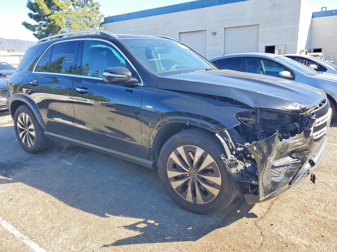 2025 Mercedes-Benz Gle 450E 4Matic - Фото 4