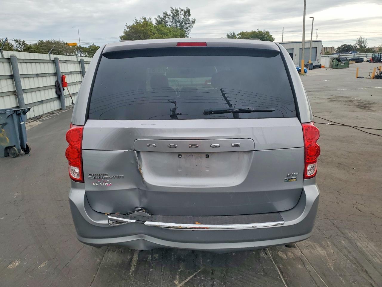 2015 Dodge Grand Caravan Sxt - Фото 6