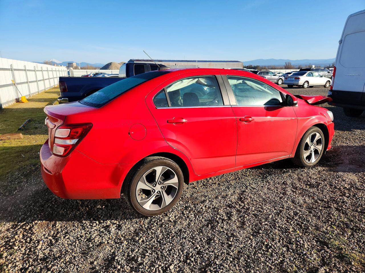 2019 Chevrolet Sonic Premier - Фото 3