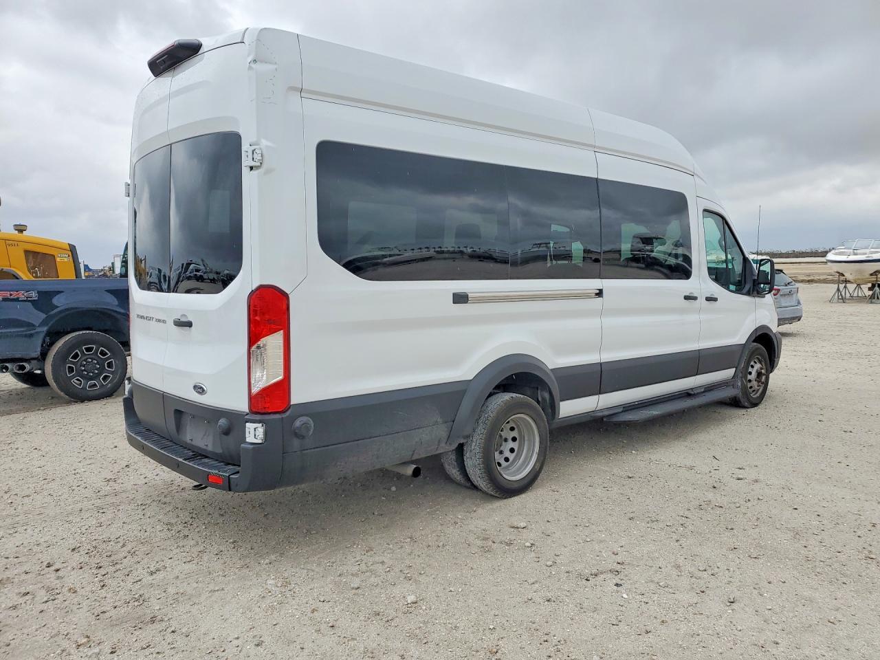 2024 Ford Transit T-350 Hd - Фото 3