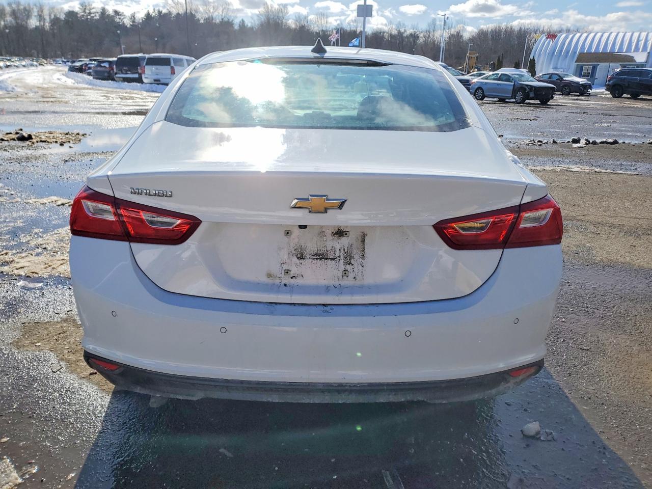 2020 Chevrolet Malibu Ls - Image 6