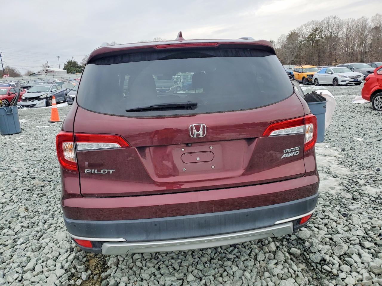 2022 Honda Pilot Touring - Фото 6