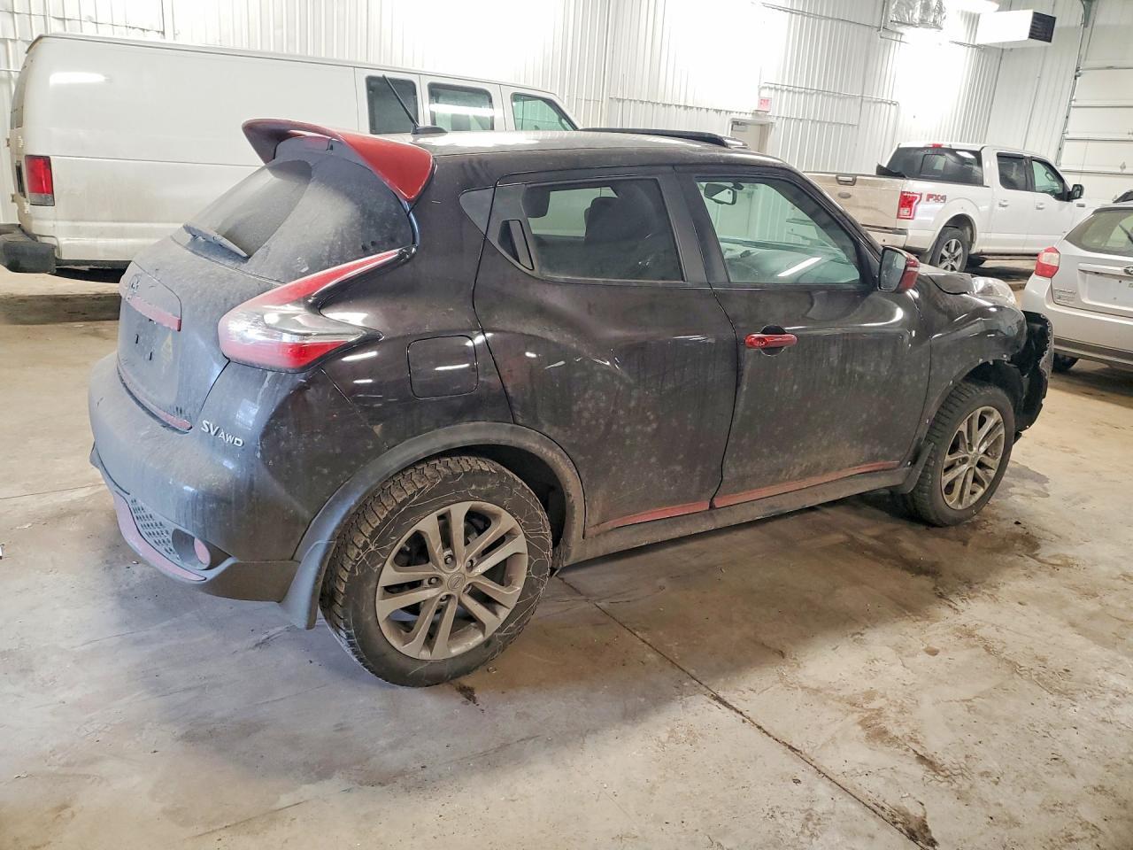2015 Nissan Juke S - Image 3