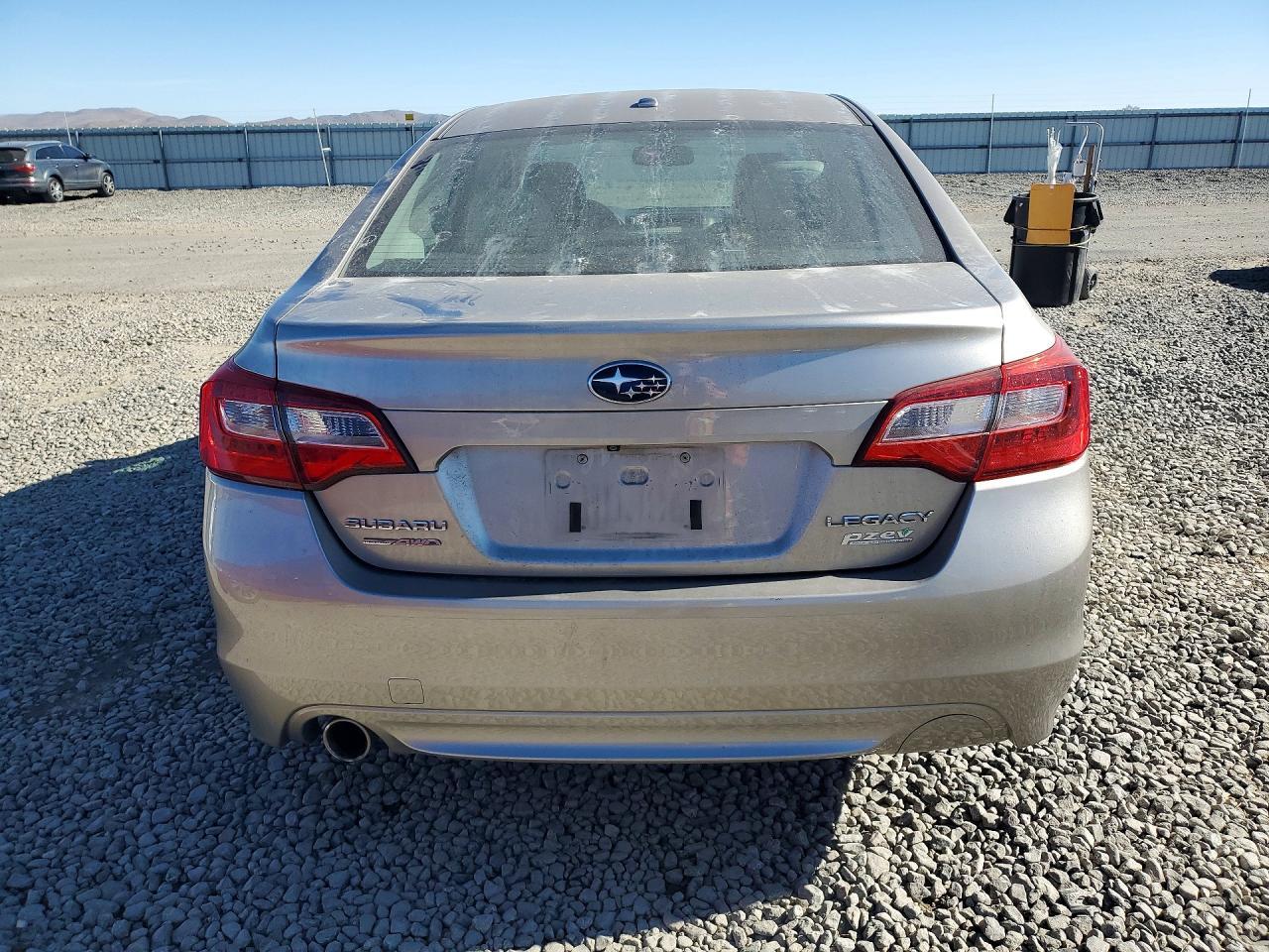 2015 Subaru Legacy 2.5I Premium - Image 6