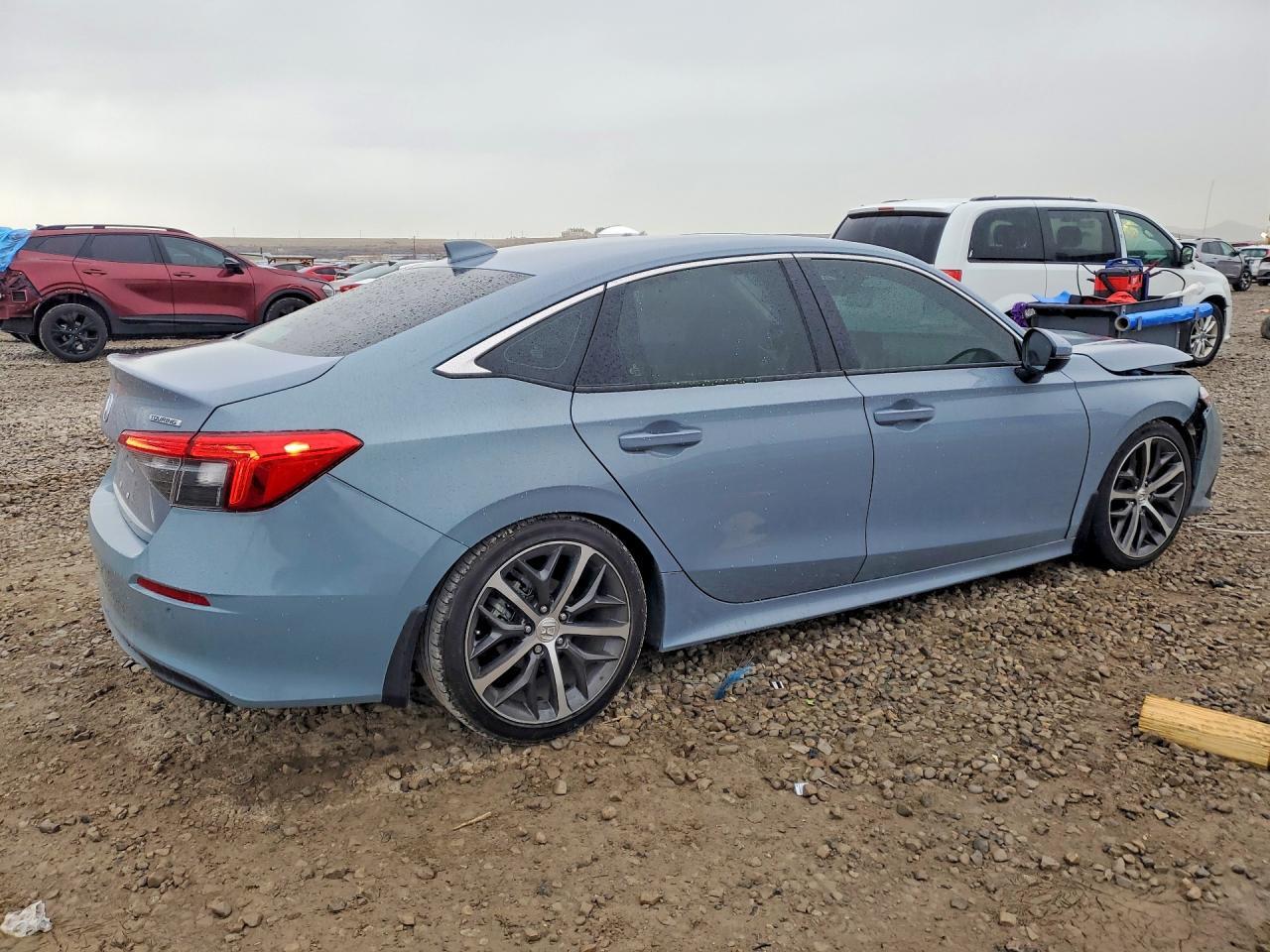 2023 Honda Civic Touring - Фото 3