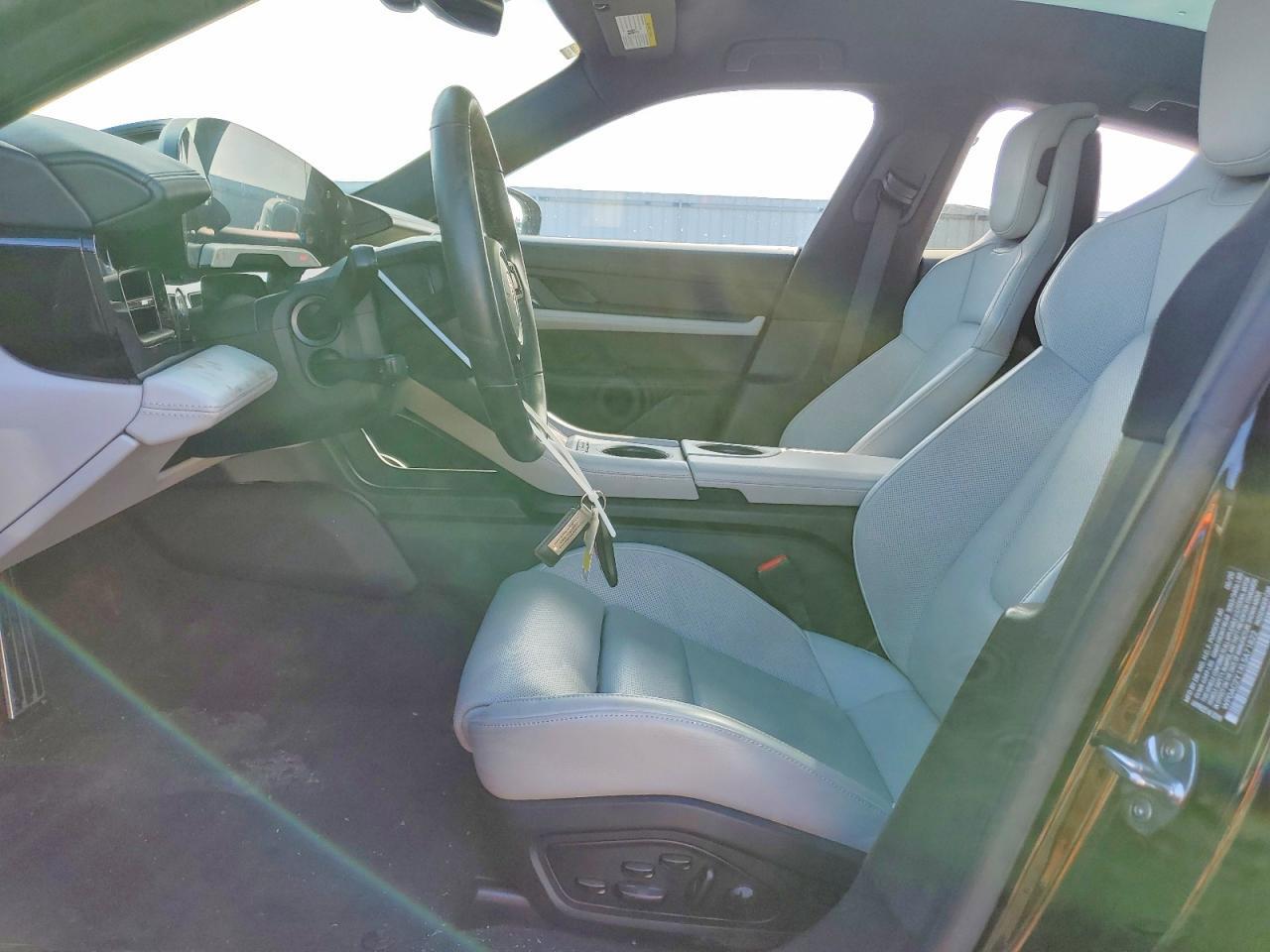 2020 Porsche Taycan Turbo - Фото 7