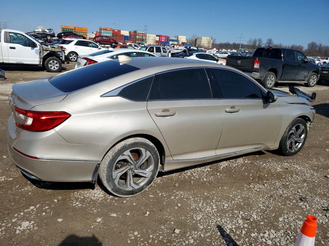 2019 Honda Accord Ex - Фото 3