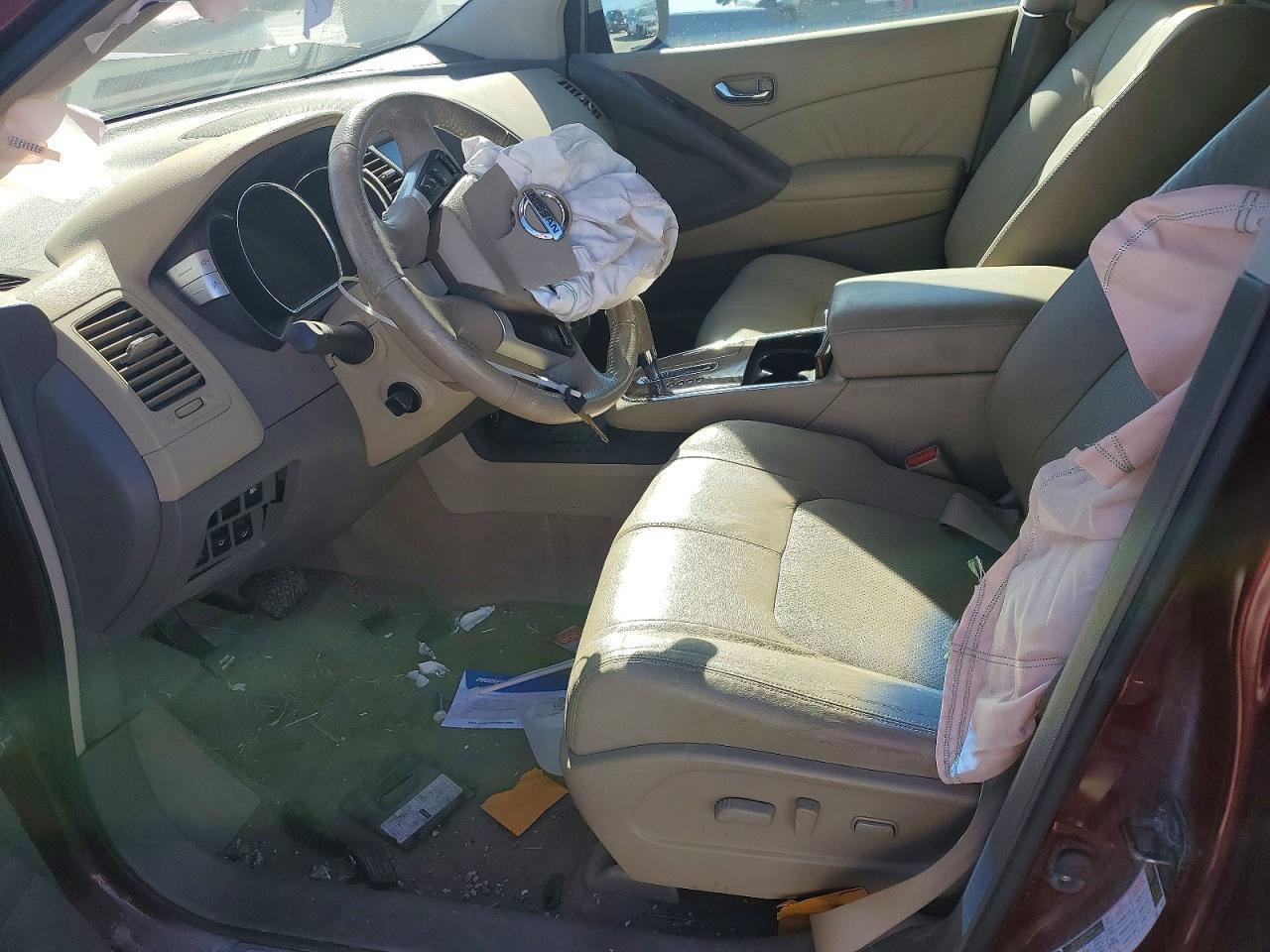 2010 Nissan Murano S - Фото 7