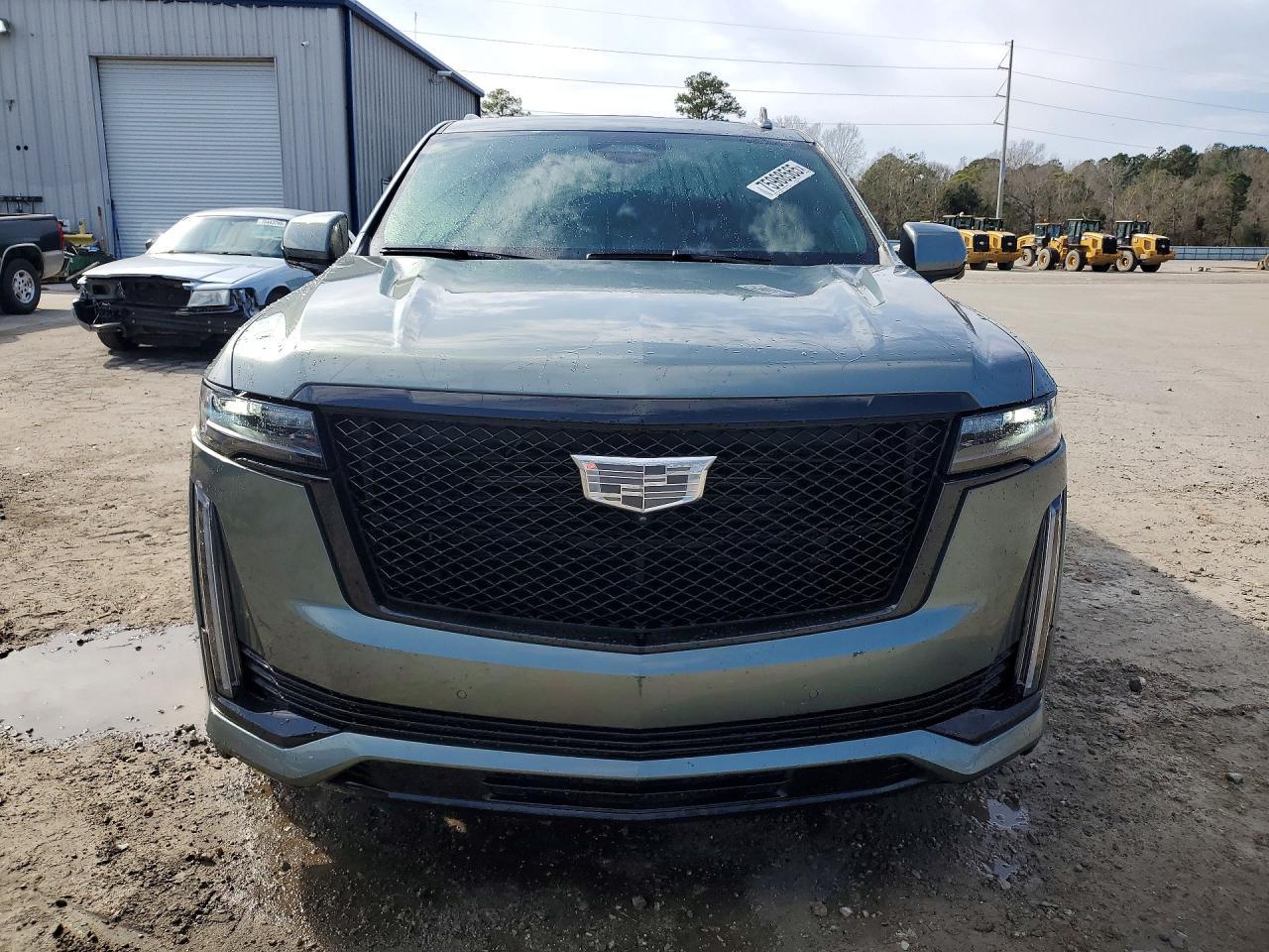 2023 Cadillac Escalade Sport Platinum - Image 5
