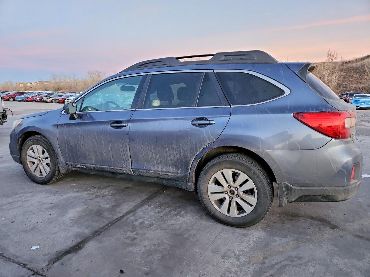 2015 Subaru Outback 2.5I Premium - Фото 2