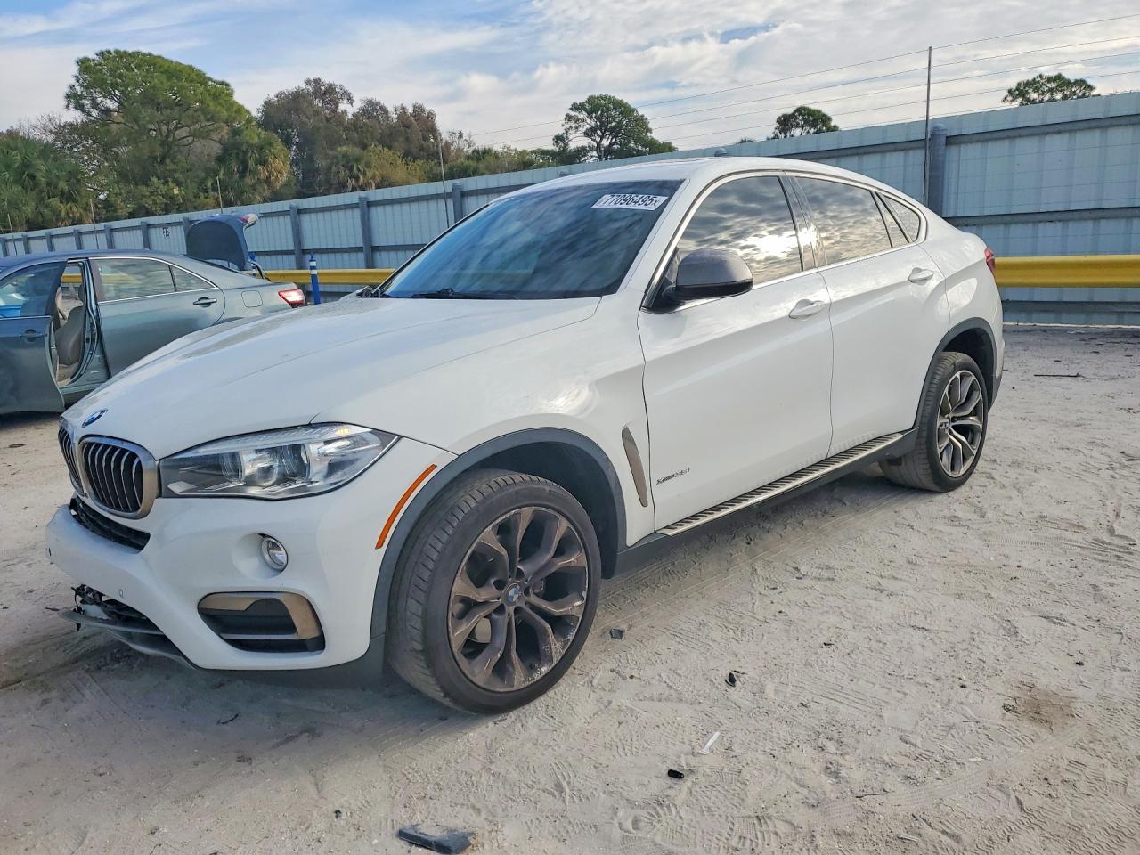 2016 BMW X6 xDrive35I