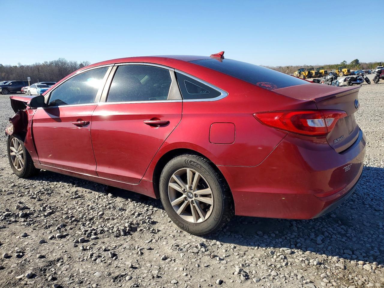 2015 Hyundai Sonata Se - Фото 2
