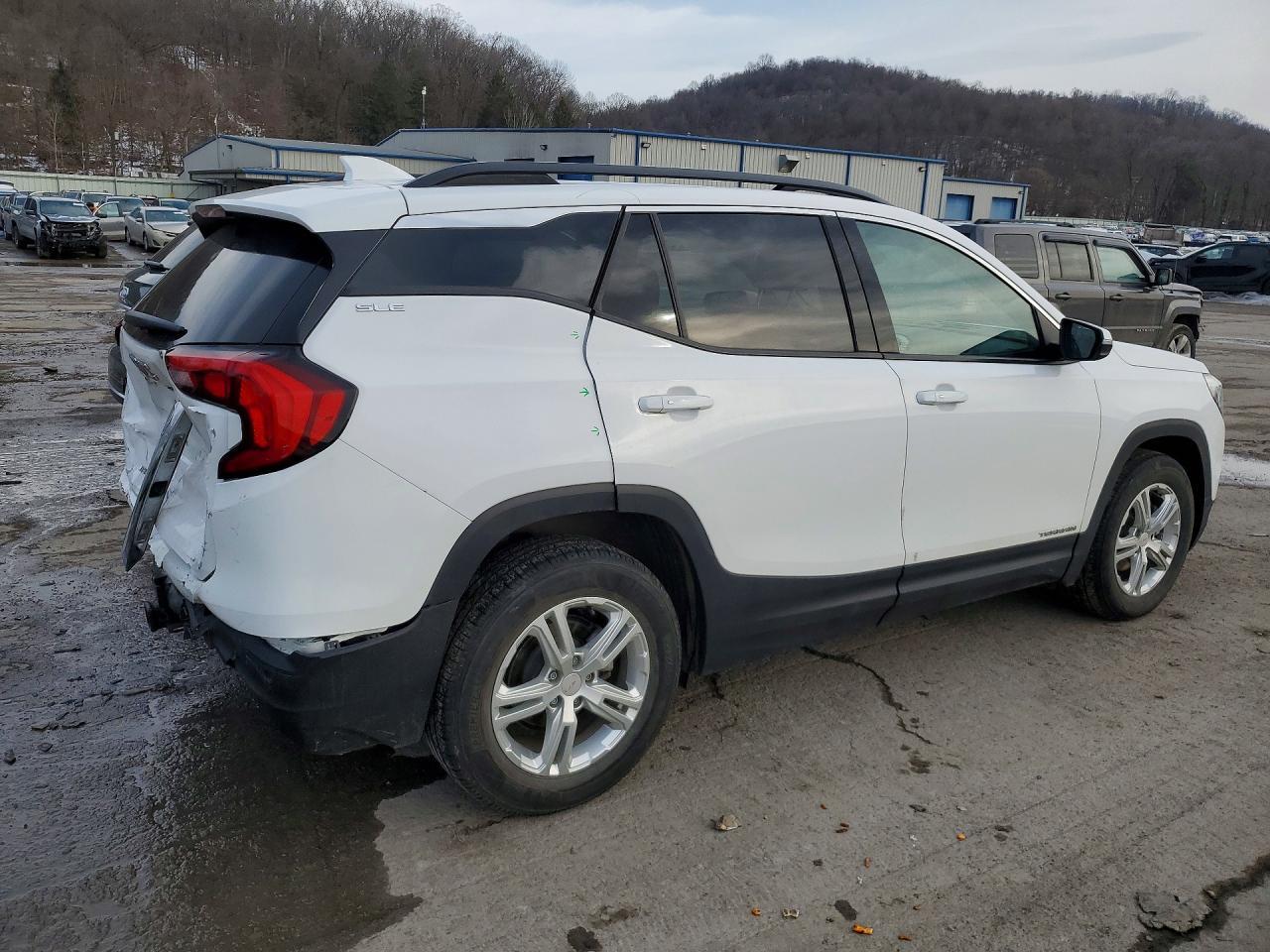 2020 GMC Terrain Sle - Фото 3