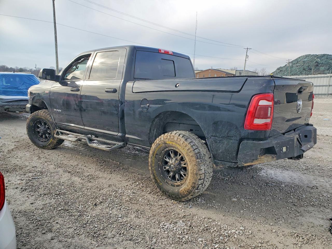 2020 Ram 2500 Tradesman - Фото 2