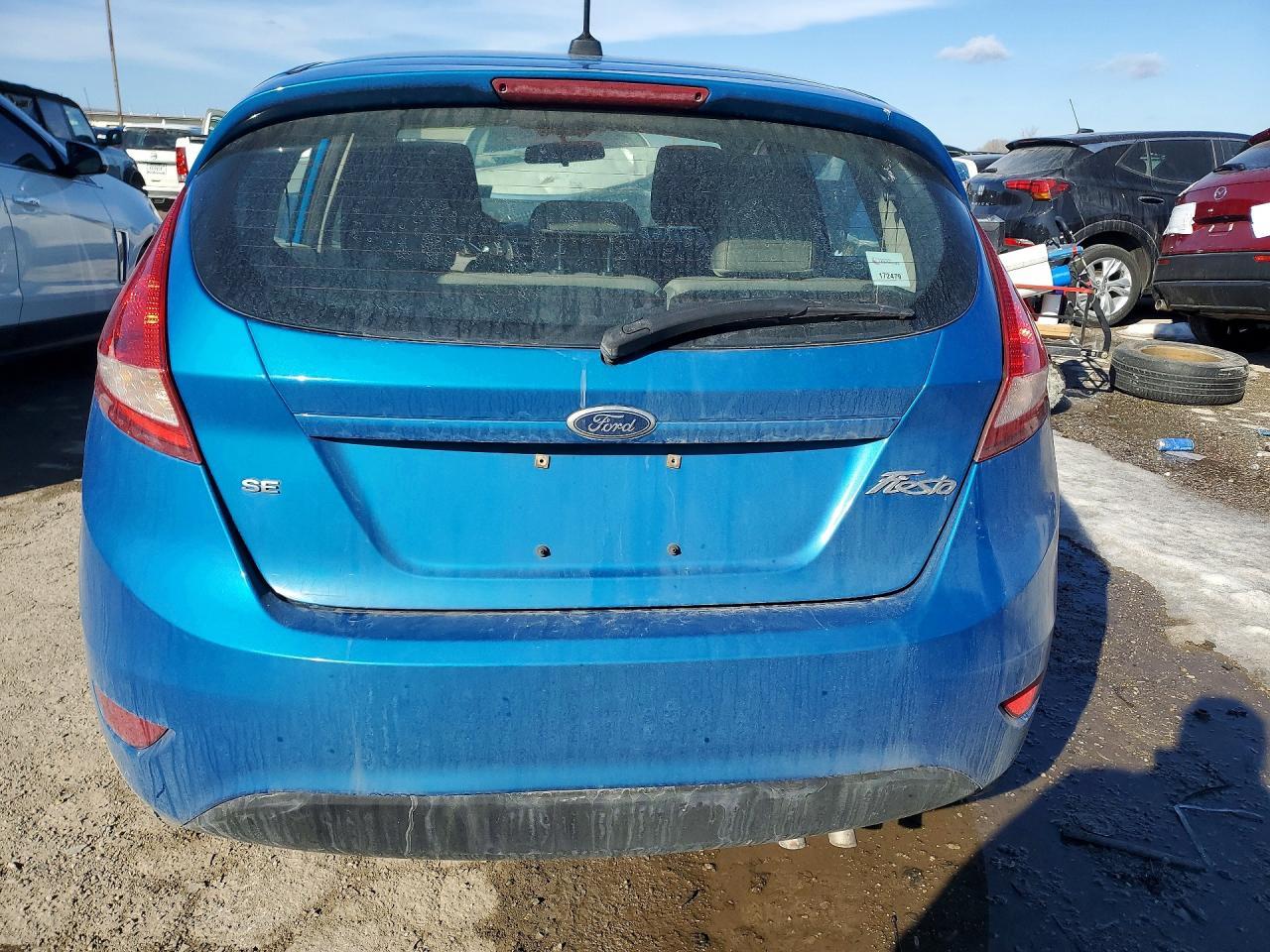 2012 Ford Fiesta Se - Image 6