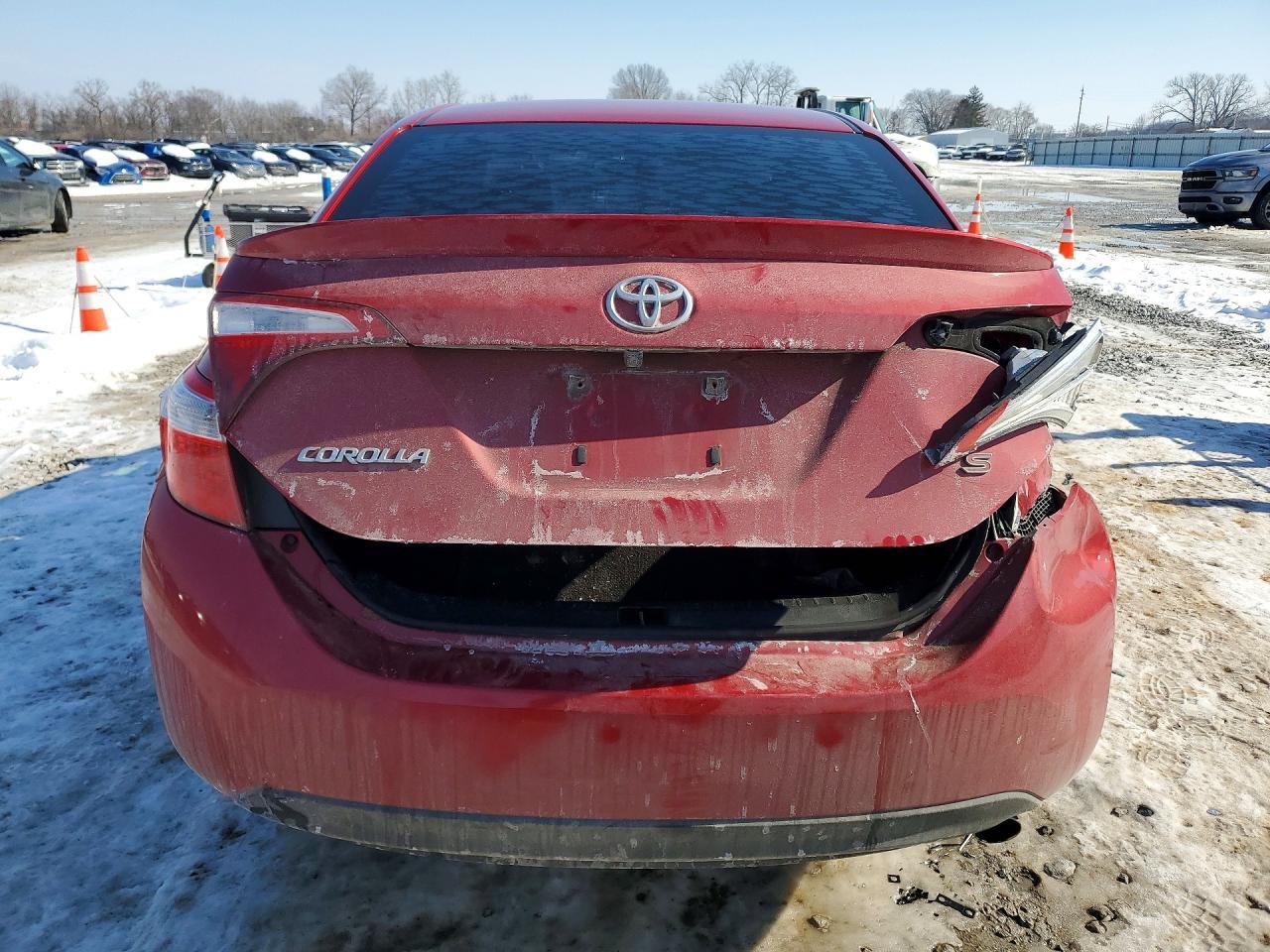 2015 Toyota Corolla L - Фото 6