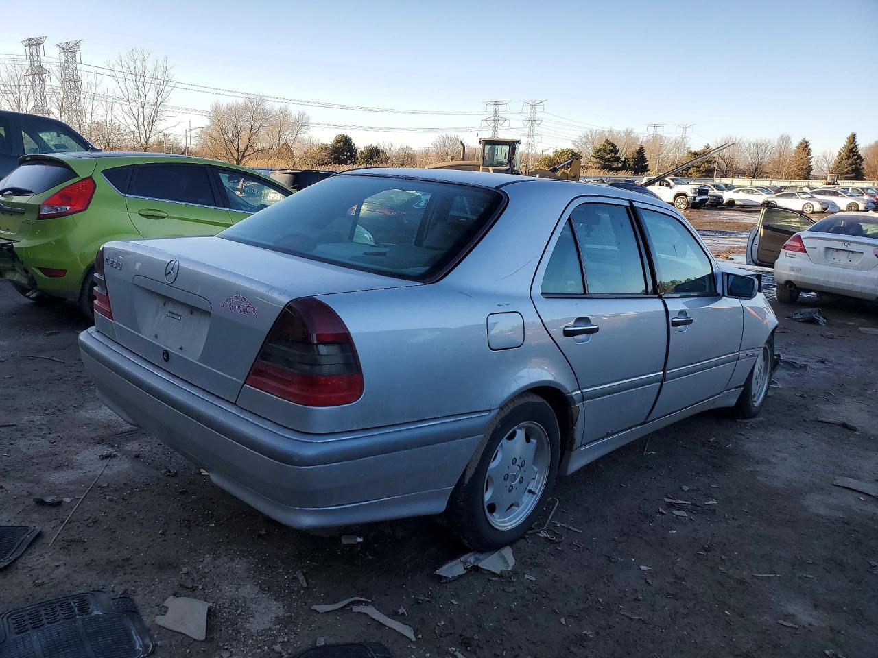 1998 Mercedes-Benz C 230 - Фото 3