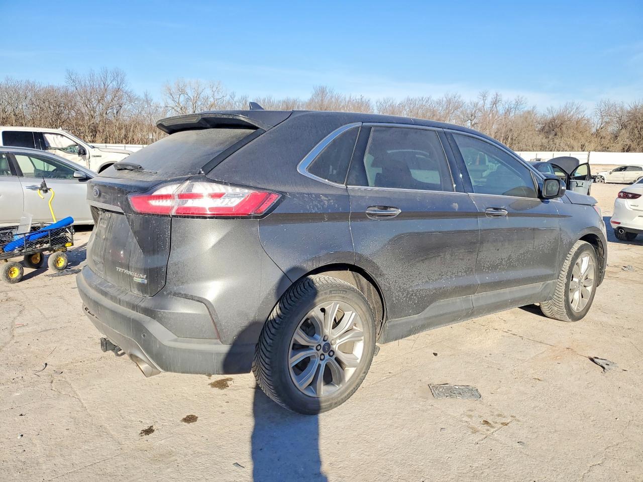 2019 Ford Edge Titanium - Фото 3