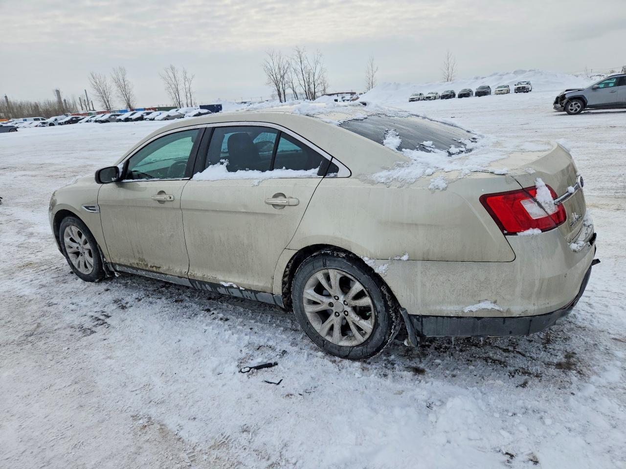 2011 Ford Taurus Sel - Фото 2