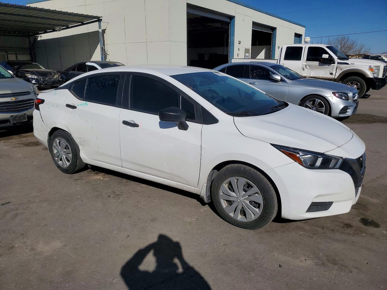 2021 Nissan Versa S - Image 4