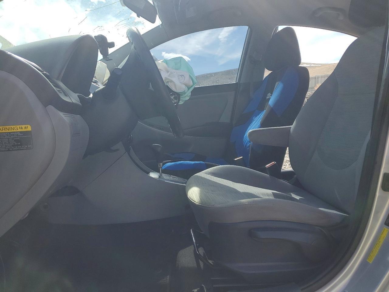 2016 Hyundai Accent Se - Image 7