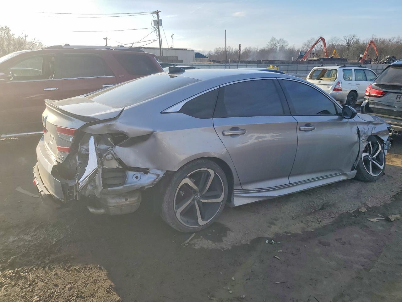 2022 Honda Accord Sport - Фото 3
