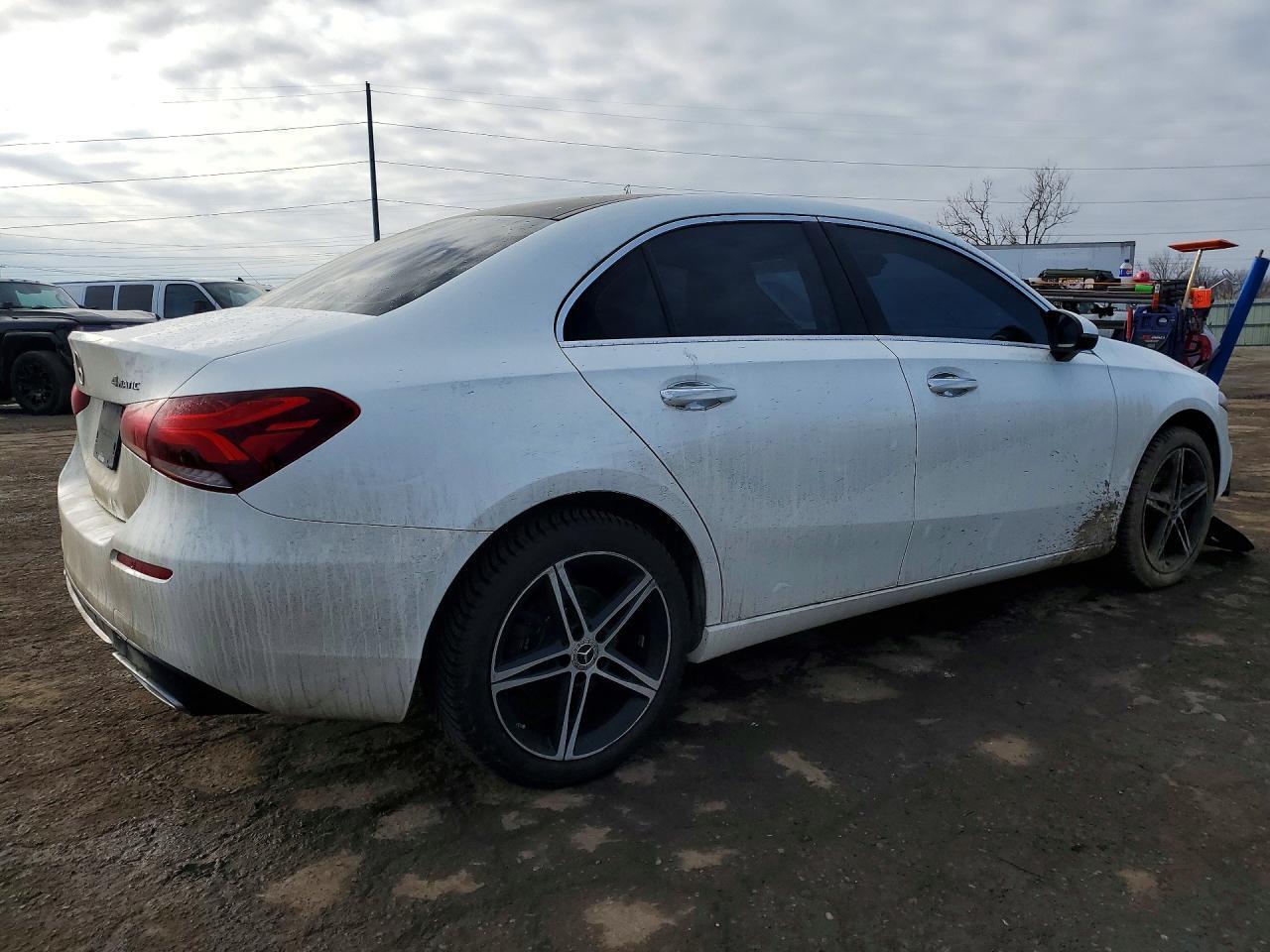 2019 Mercedes-Benz A 220 4Matic - Image 3
