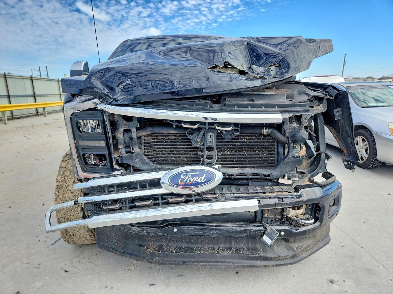 2023 Ford F250 Super Duty - Фото 5