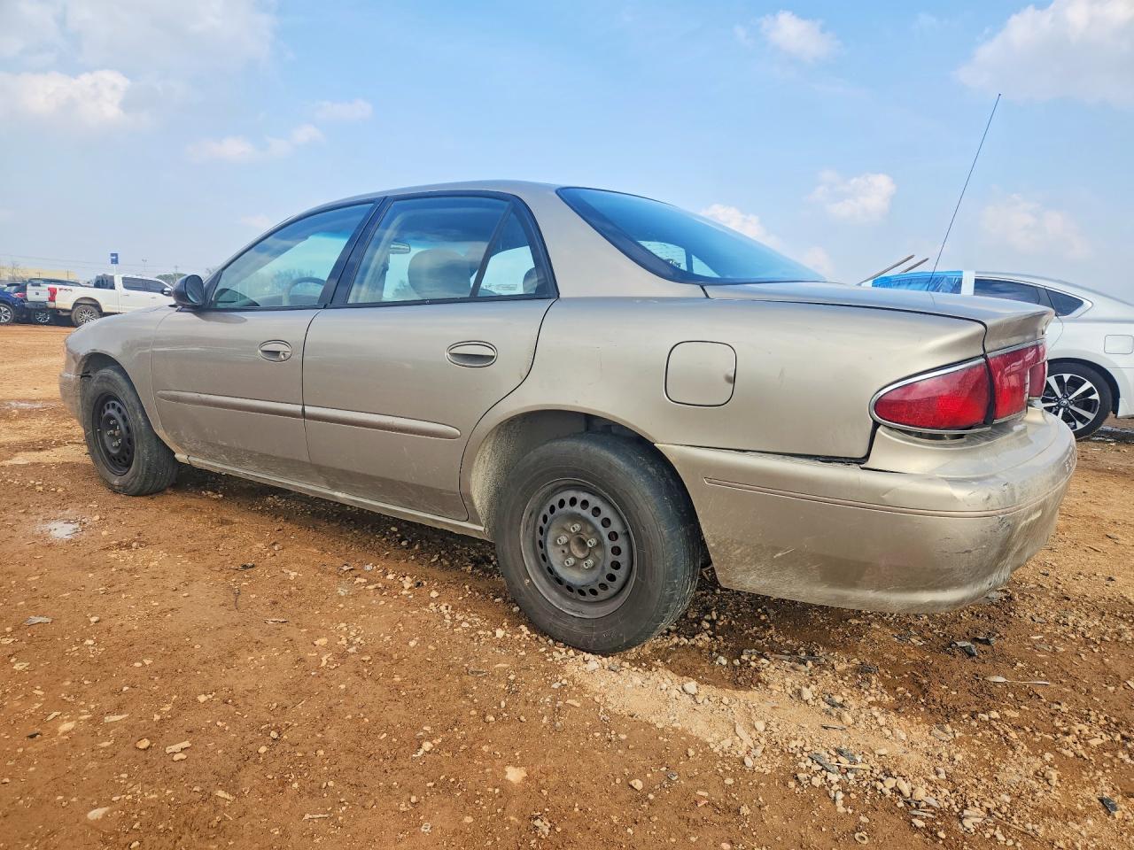 2003 Buick Century Custom - Фото 2