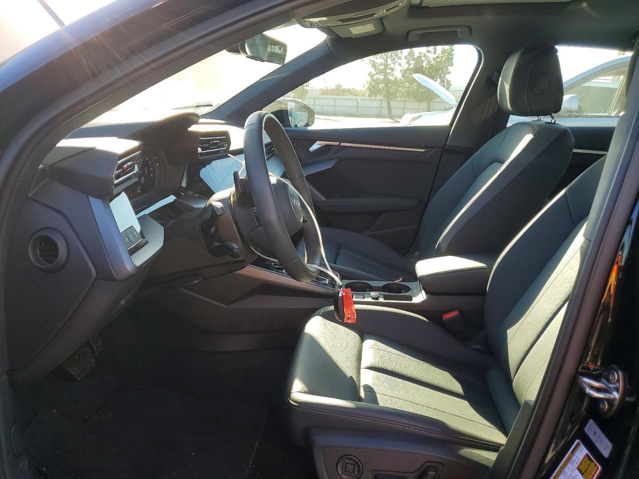 2025 Audi A3 Premium - Фото 7