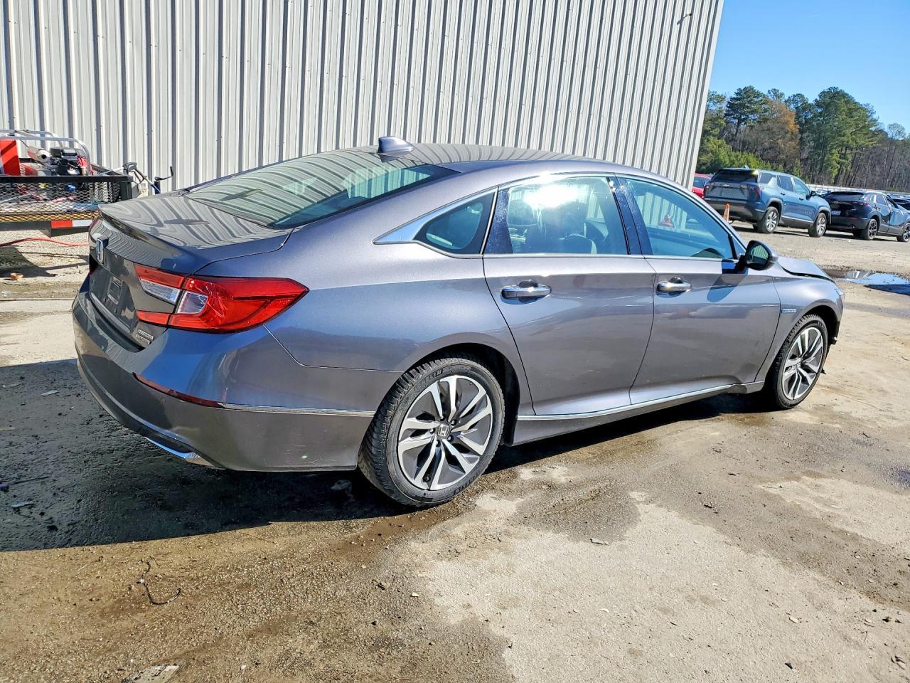 2018 Honda Accord Touring Hybrid - Фото 3