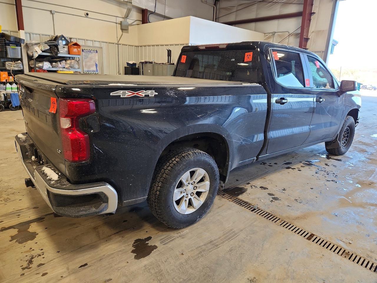 2021 Chevrolet Silverado K1500 Lt - Фото 3